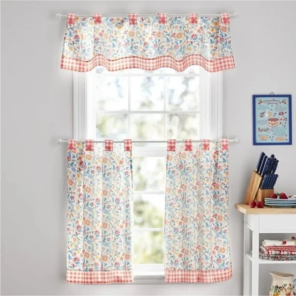 🌼Pioneer Woman ‘Maizie’ kitchen curtain set New! - Picture 2 of 10